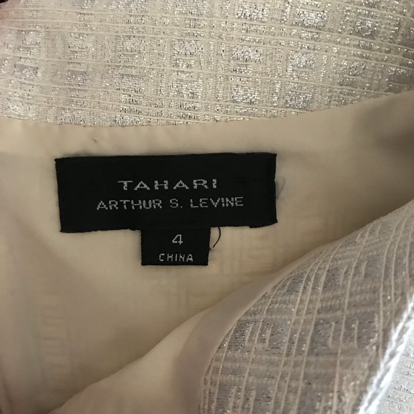 NWT Tahari Ivory Silver Jacquard Sheath Dress - Picture 9 of 9